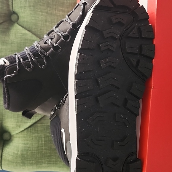 Nike City Classic Boot Men's Black and White - Picture 3 of 7